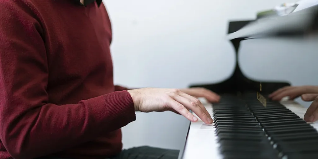 The Circle of Fifths Explained for Piano Players