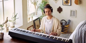 Easy Piano Version of “Someone Like You” by Adele