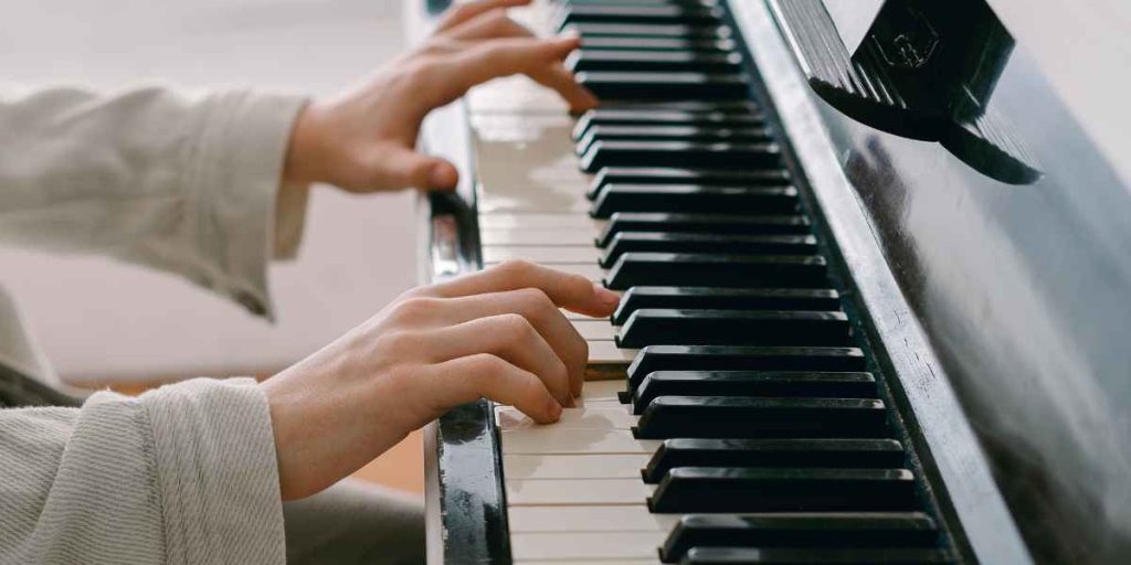 How to Play “Canon in D” Step by Step
